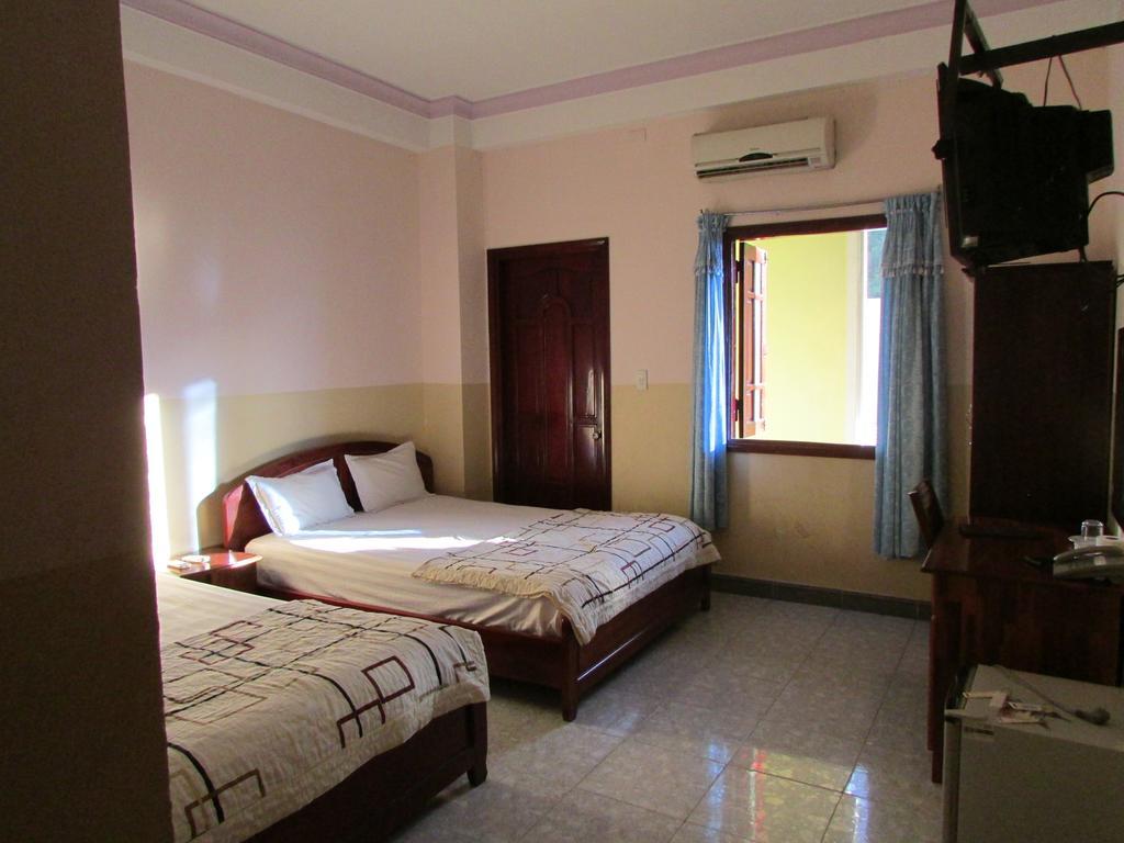 Hung Thinh Hotel Quy Nhon Exterior foto